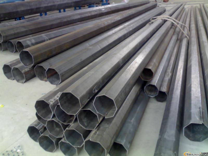 监控八角锥形管